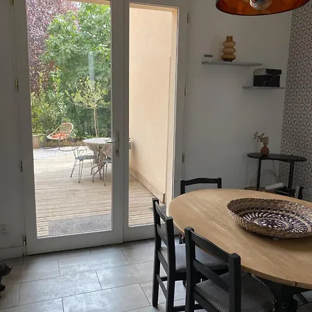 Maison 4 12 Pers A 2,8km Du Circuit Et Proche Bouleries Jump Le Mans